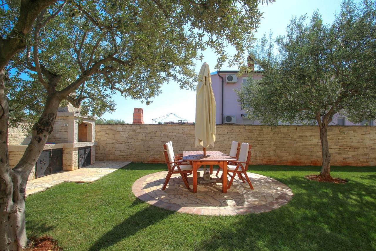 Casa Rafael 1 Apartamento Novigrad Istria Exterior foto
