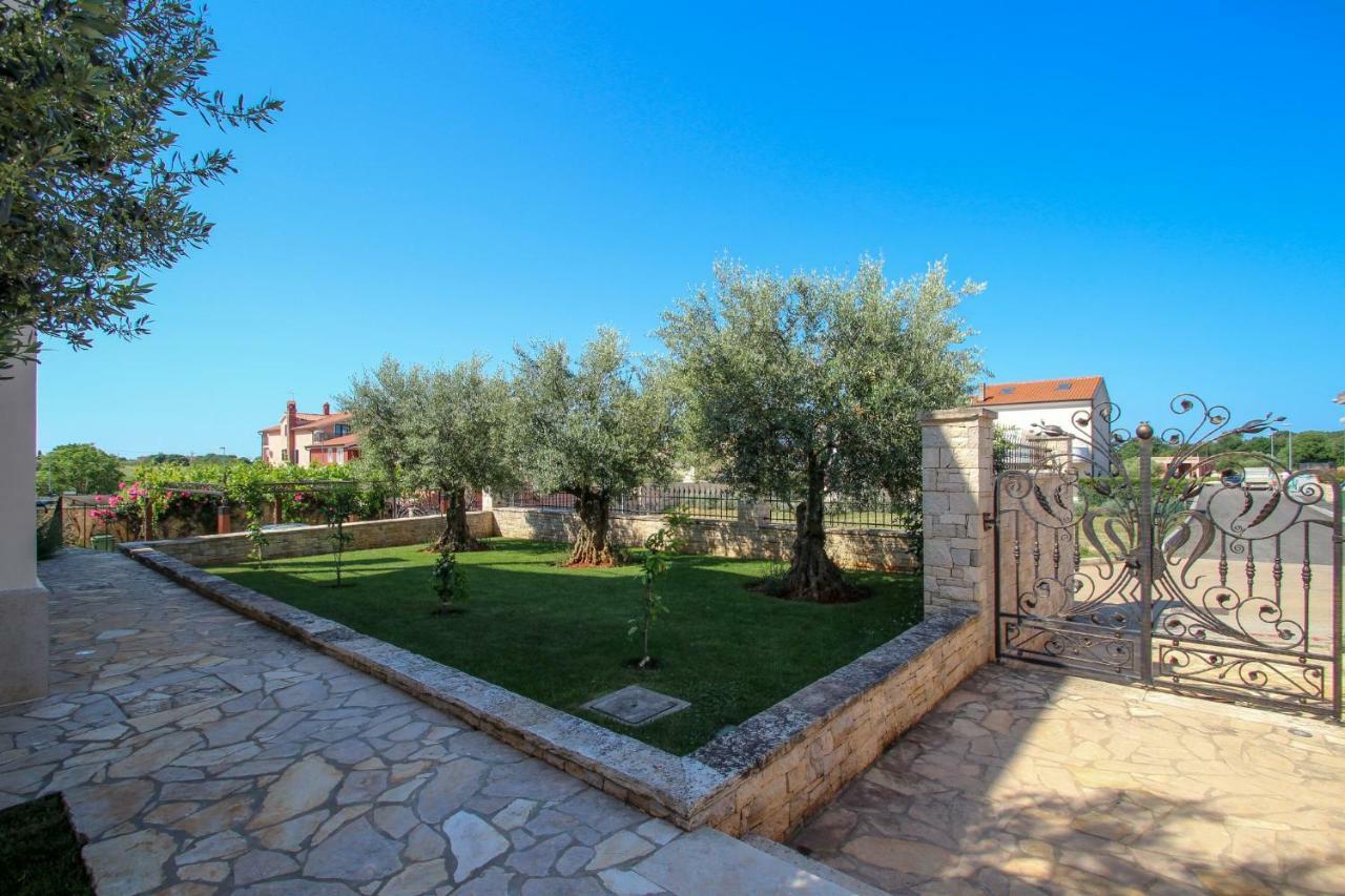 Casa Rafael 1 Apartamento Novigrad Istria Exterior foto